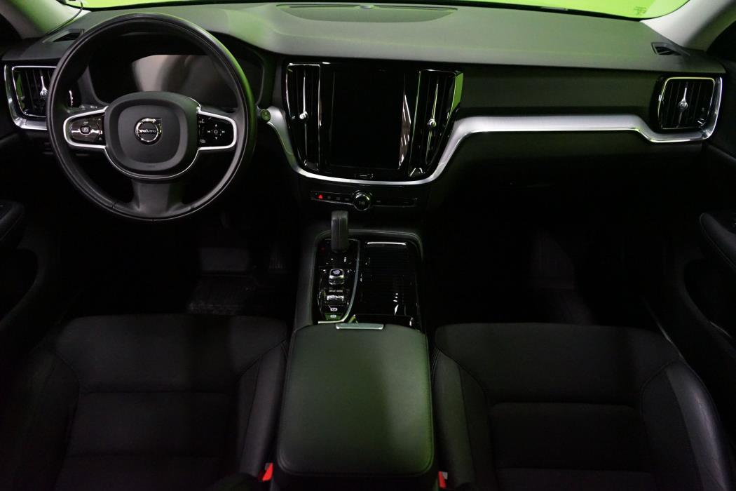 Volvo V60 2020