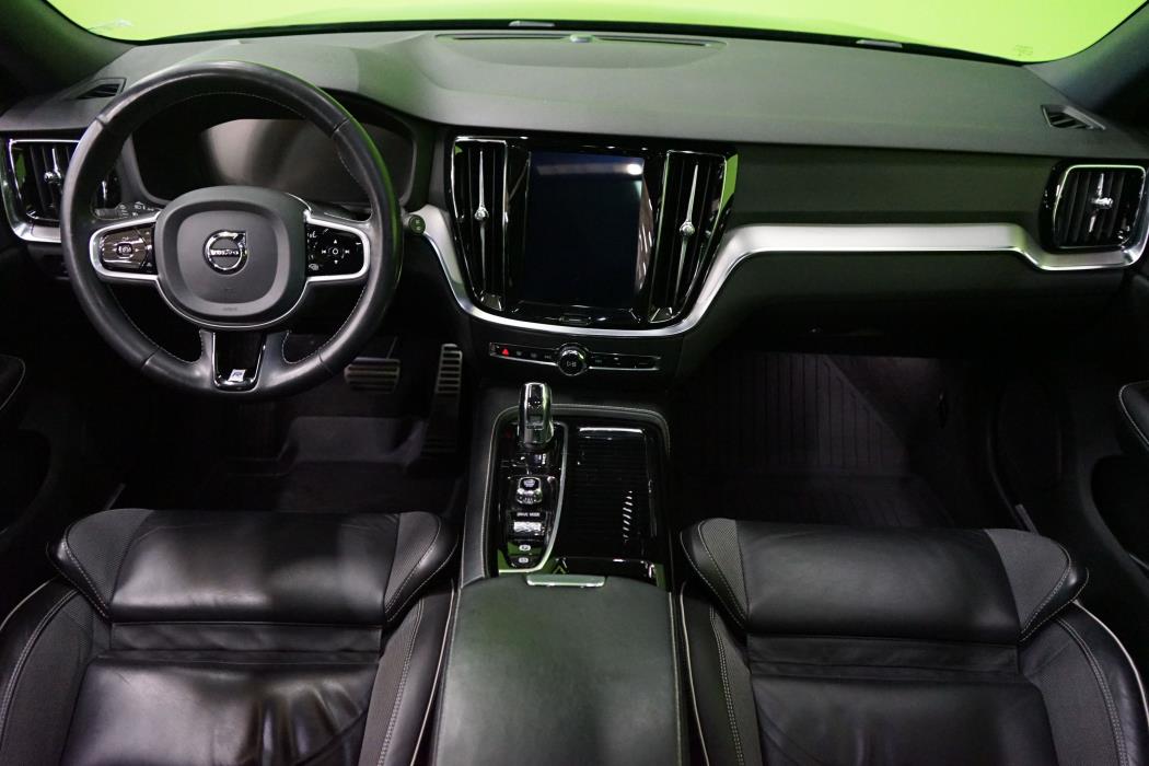 Volvo V60 2019