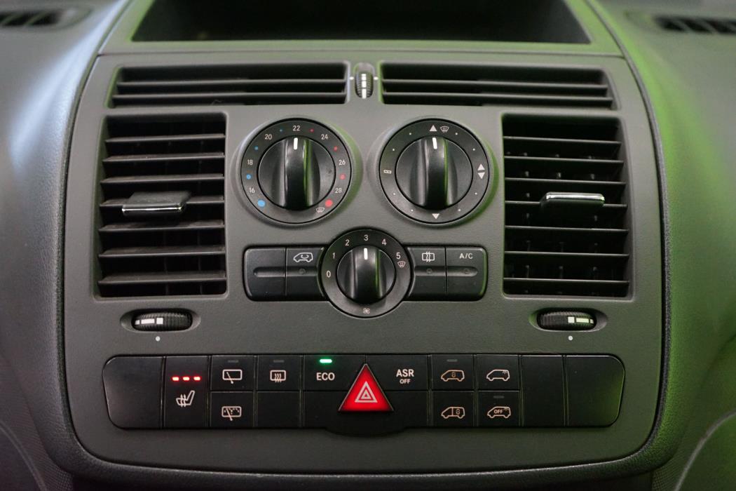 Mercedes-Benz Vito 2011