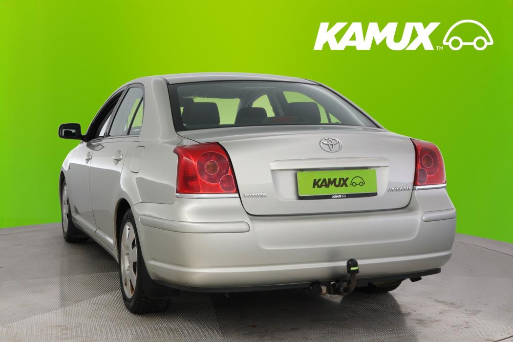 Toyota Avensis 2005