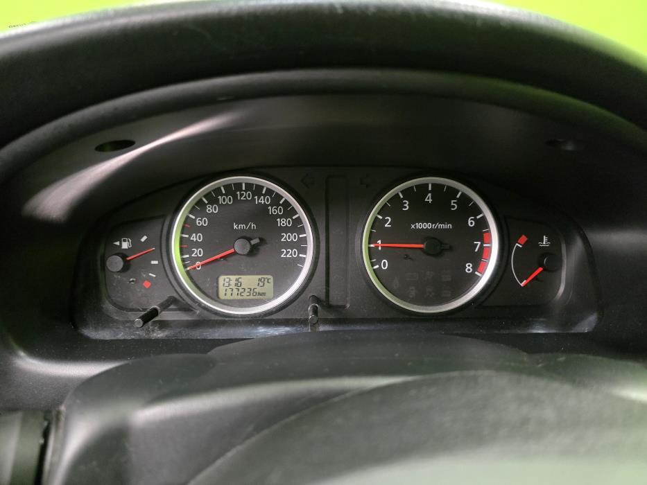 Nissan Almera 2005