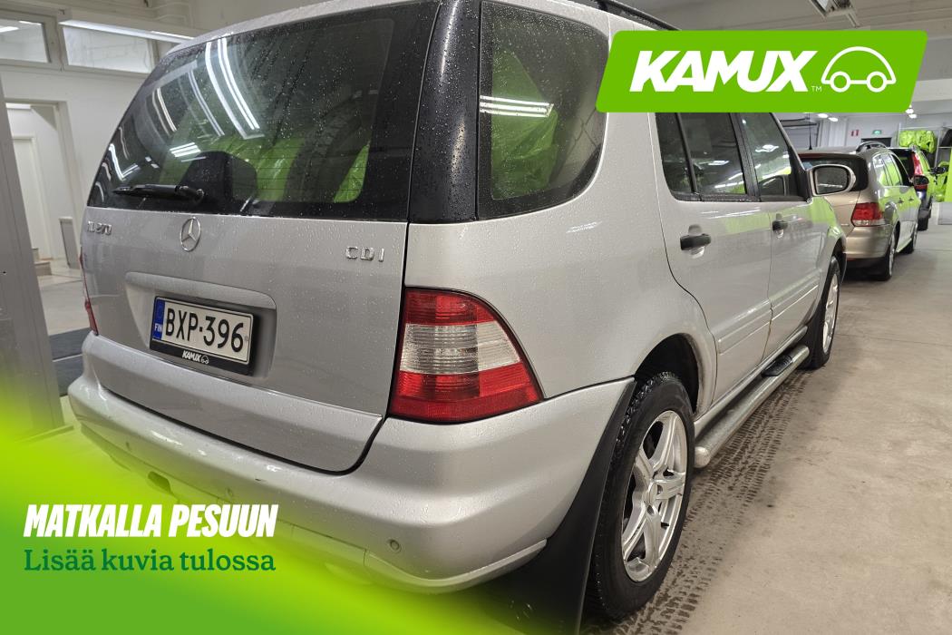 Mercedes-Benz ML 2004
