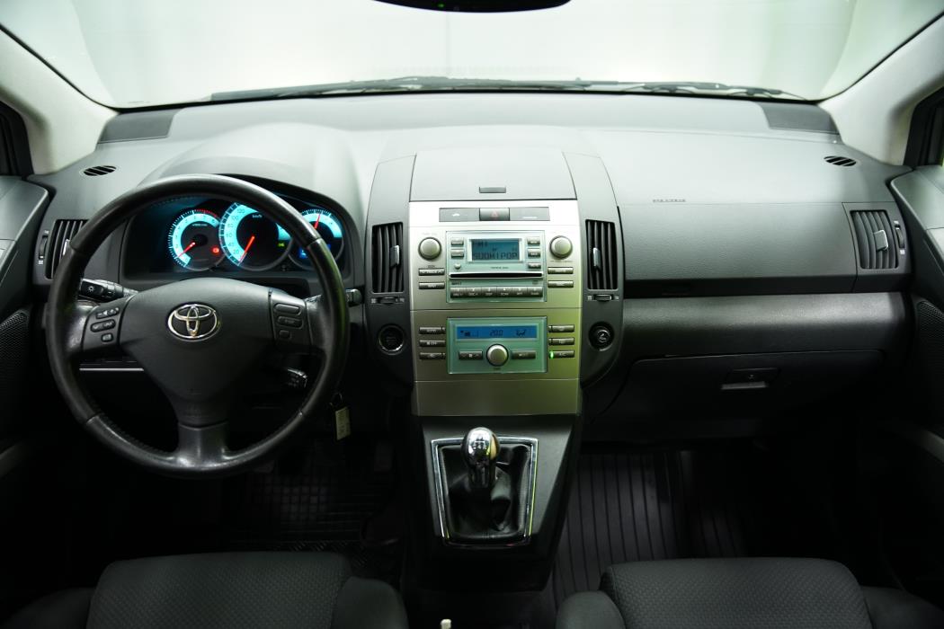 Toyota Corolla Verso 2007