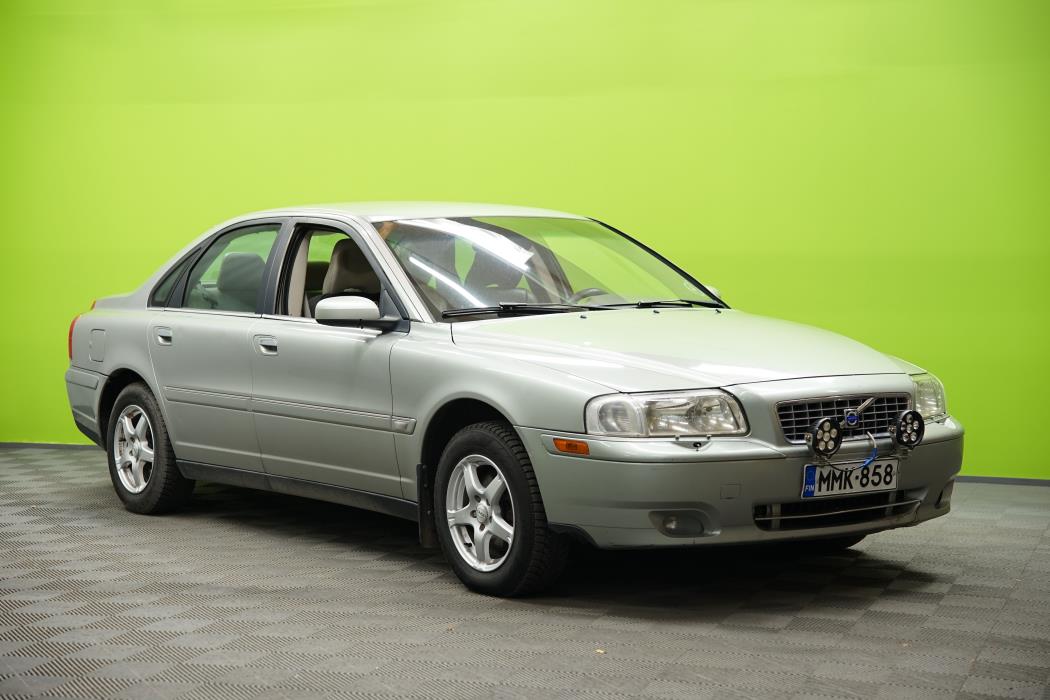 Volvo S80 2004