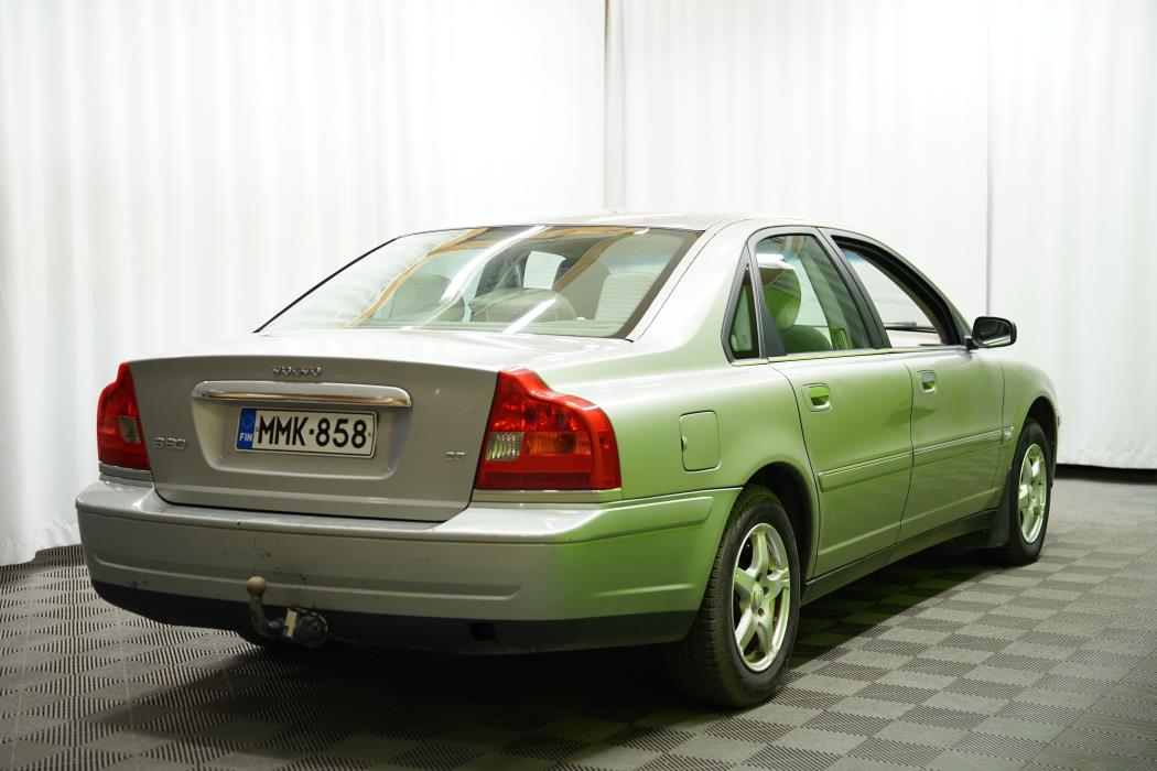 Volvo S80 2004