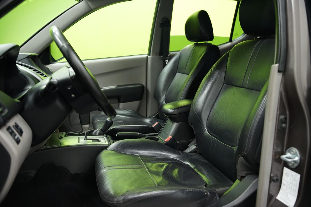 Mitsubishi L200 2012