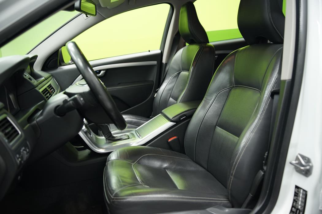 Volvo XC70 2016