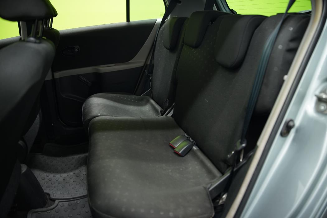 Toyota Yaris 2006