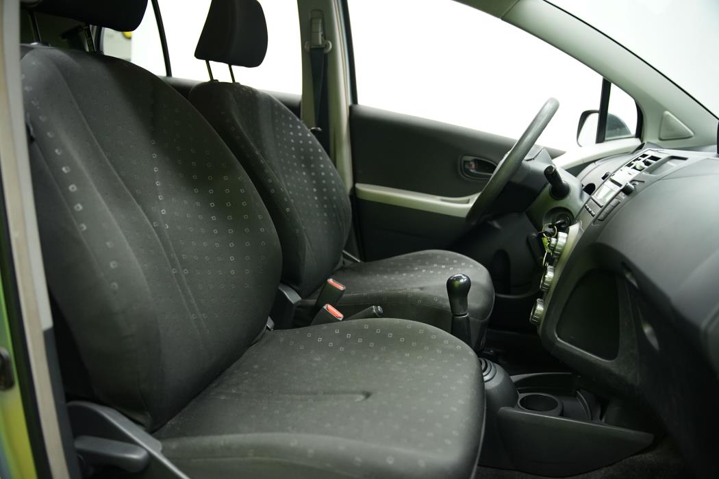 Toyota Yaris 2006