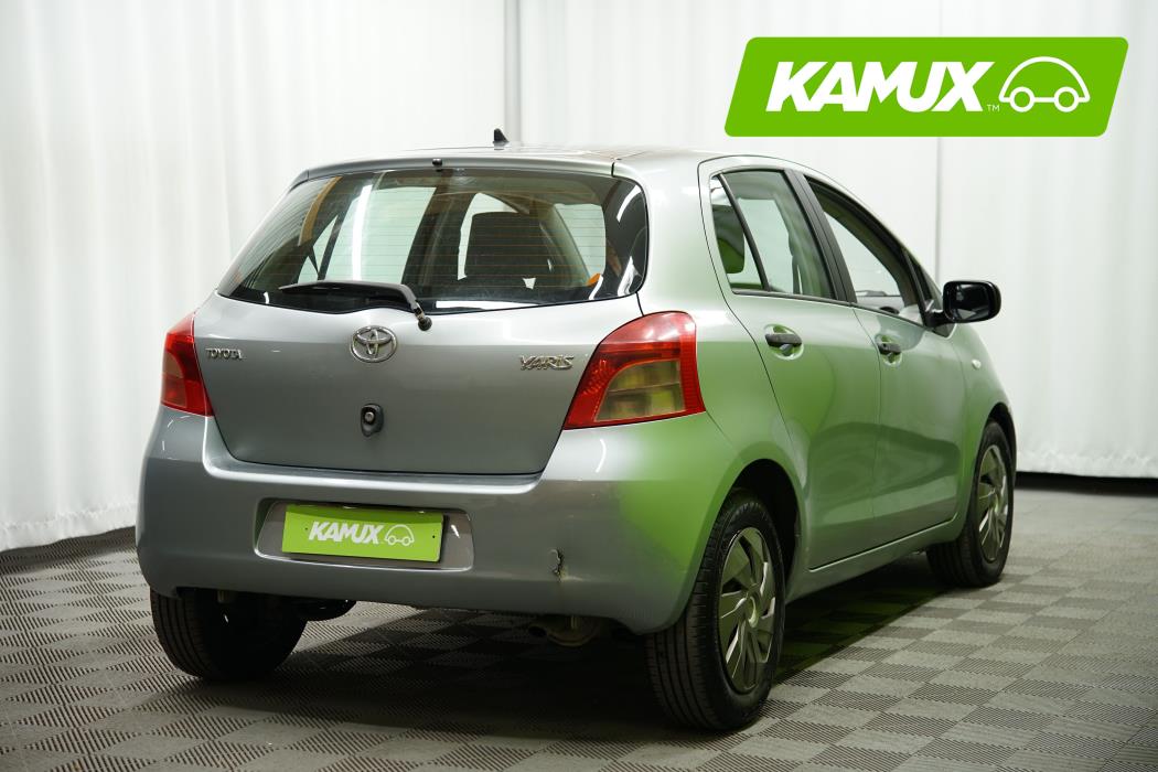 Toyota Yaris 2006