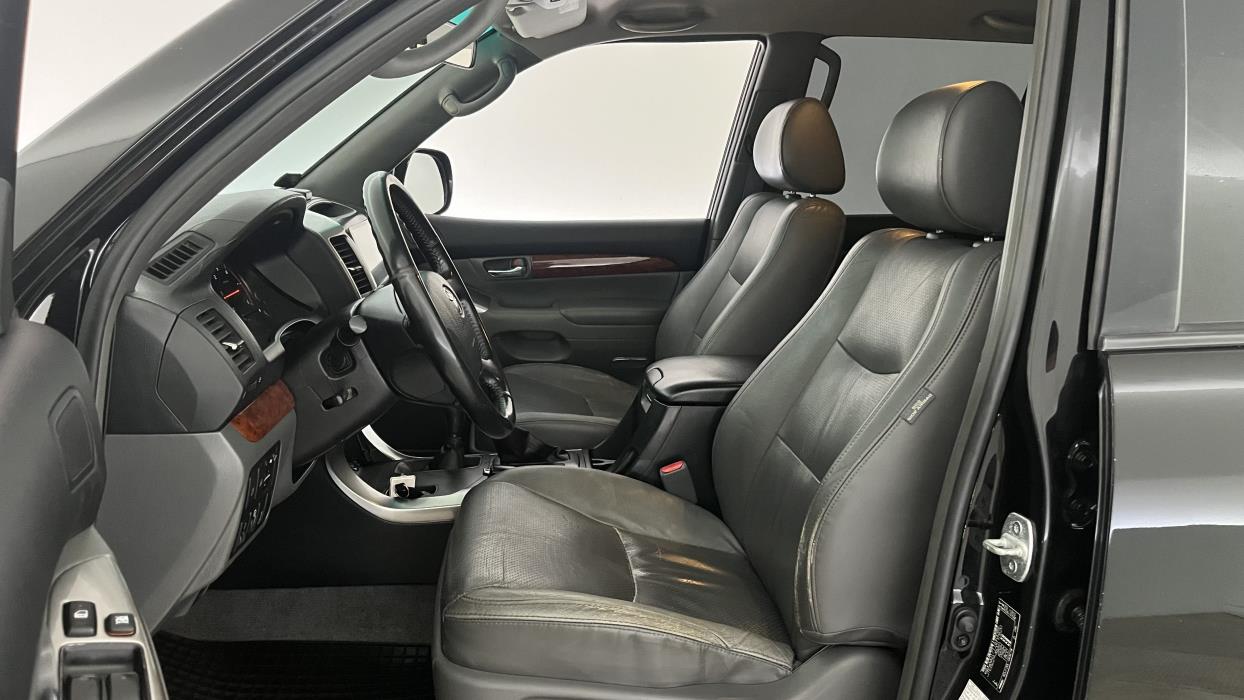 Toyota Land Cruiser 2006