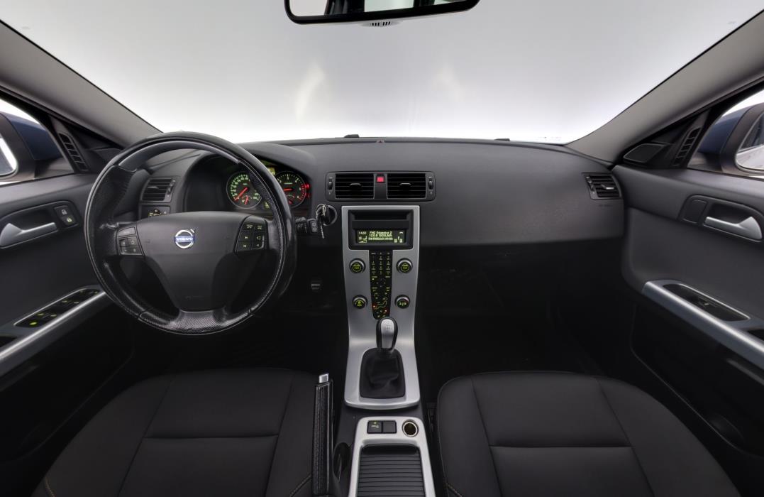 Volvo V50 2011