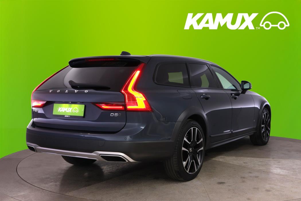 Volvo V90 Cross Country 2020