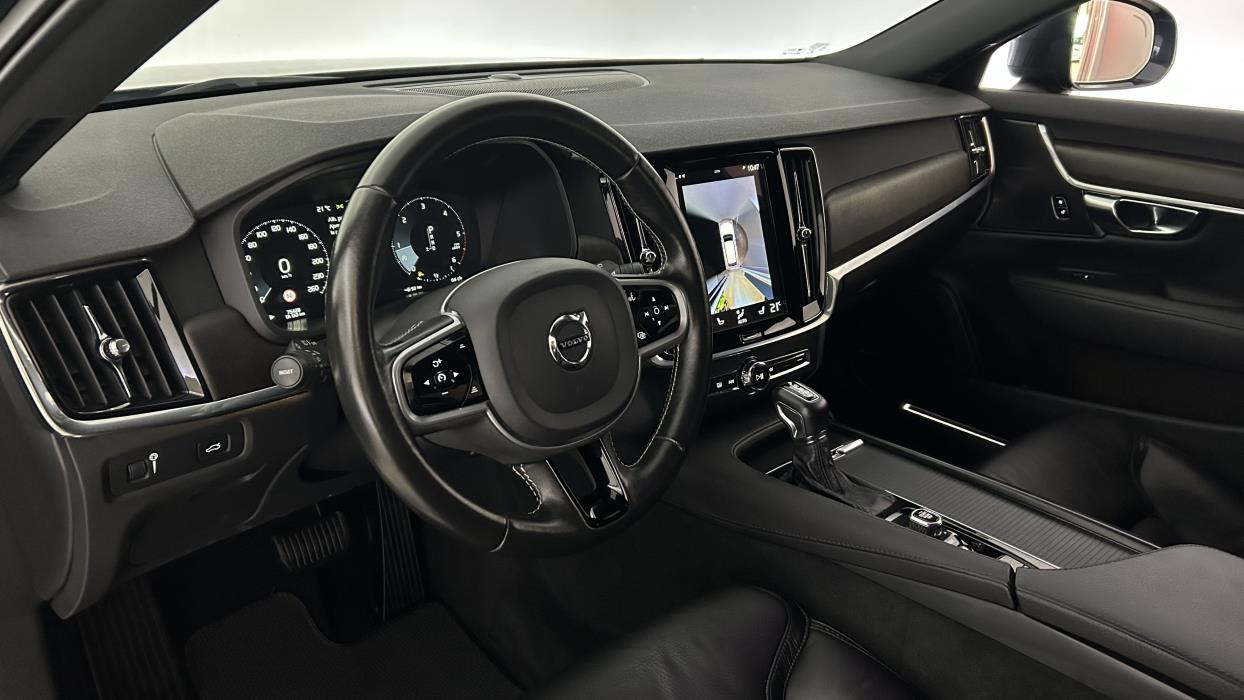 Volvo V90 Cross Country 2020