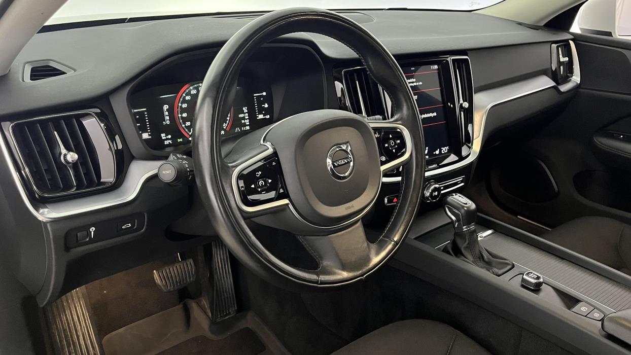 Volvo V60 Cross Country 2019