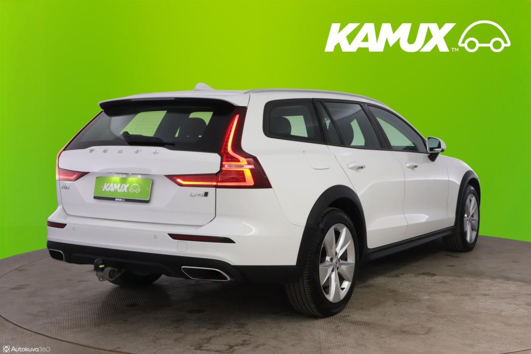 Volvo V60 Cross Country 2019