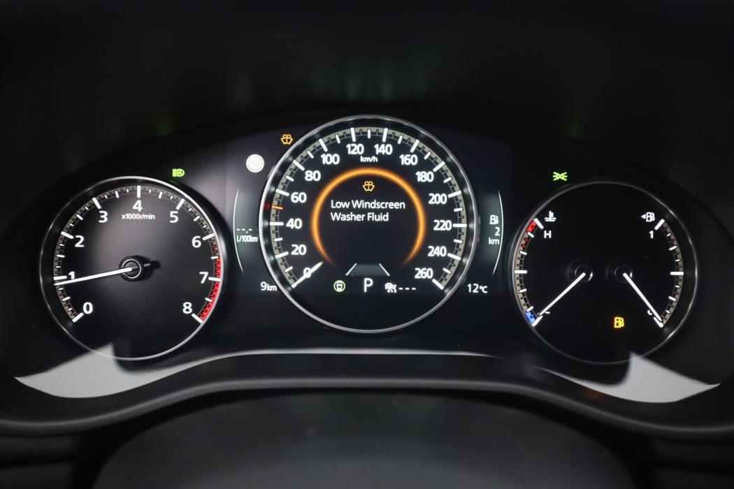 MAZDA 3 2025