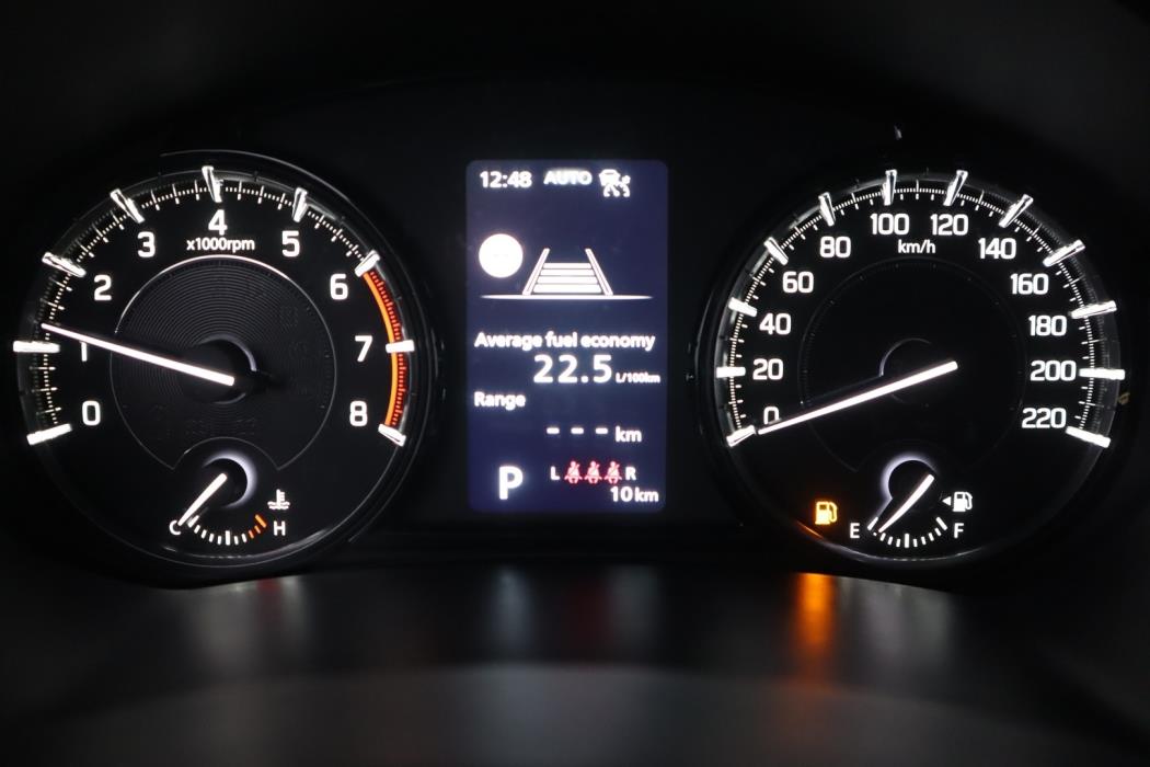 SUZUKI Vitara 2025