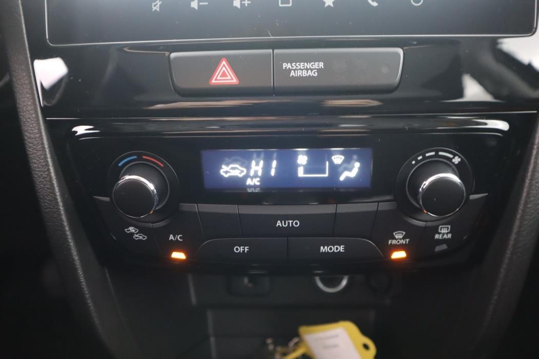 SUZUKI Vitara 2025