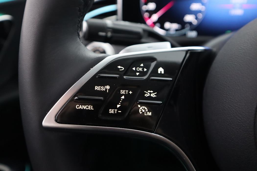 MERCEDES-BENZ E 2025