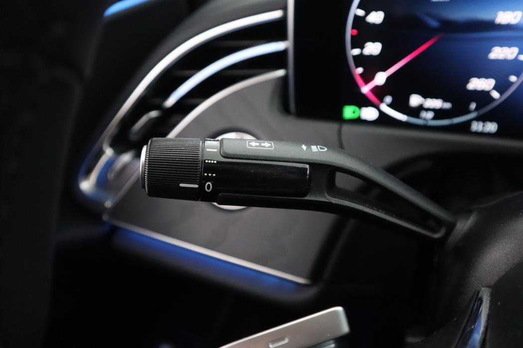 MERCEDES-BENZ E 2025