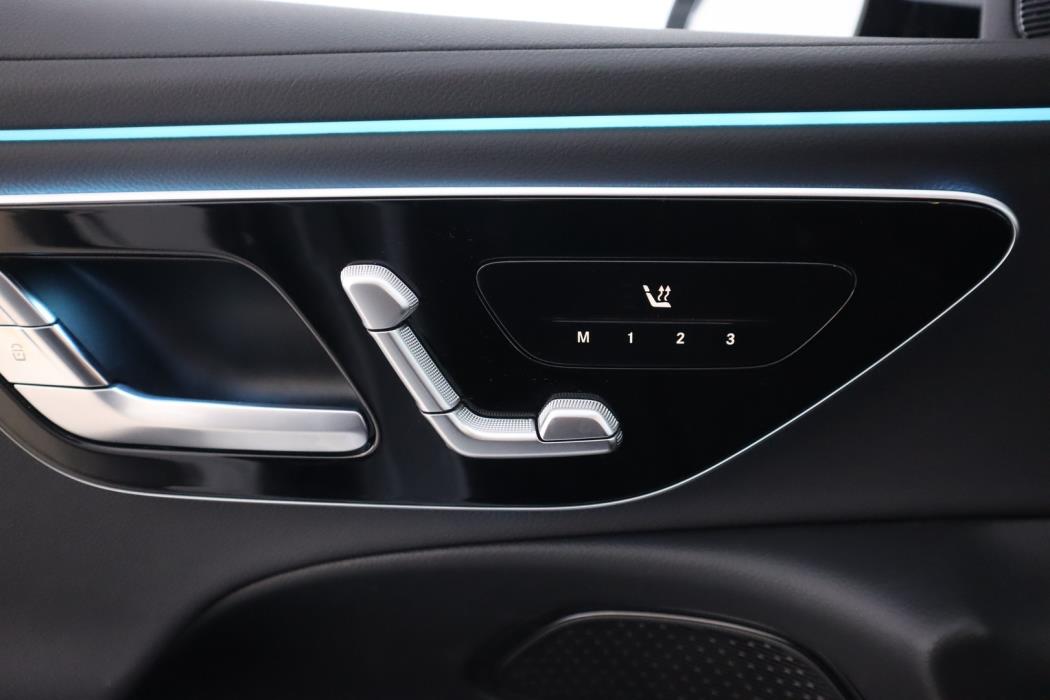 MERCEDES-BENZ E 2025