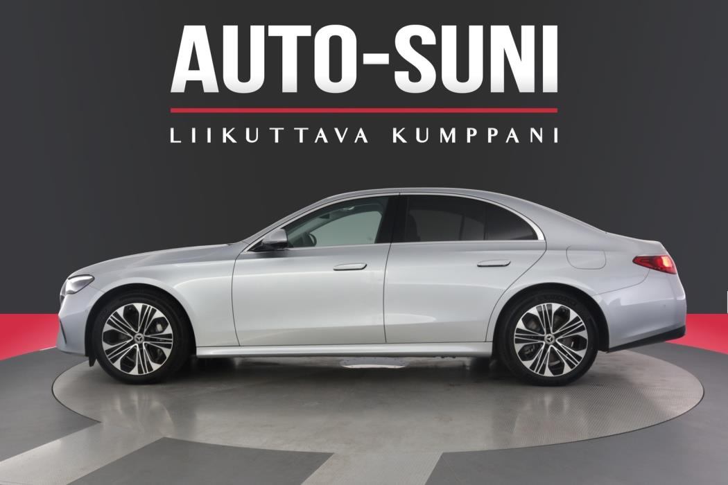 MERCEDES-BENZ E 2025