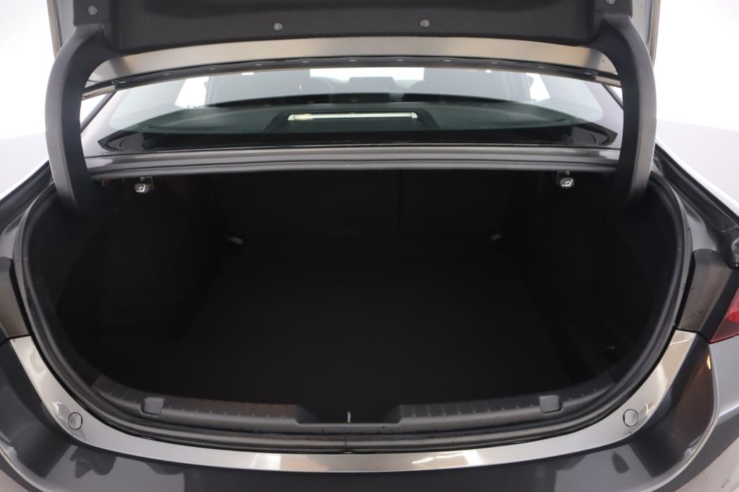 MAZDA 3 2026