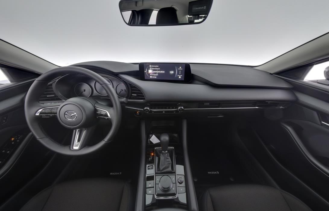 MAZDA 3 2026