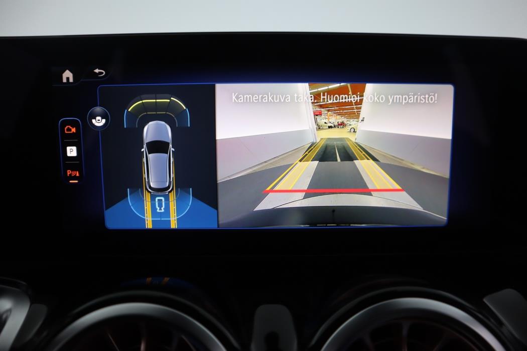 MERCEDES-BENZ EQB 2025