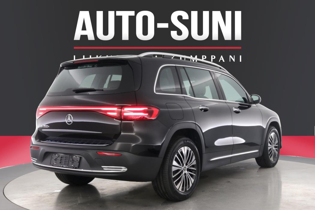 MERCEDES-BENZ EQB 2025