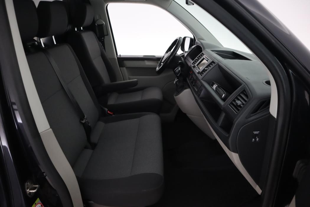 VOLKSWAGEN Transporter 2018