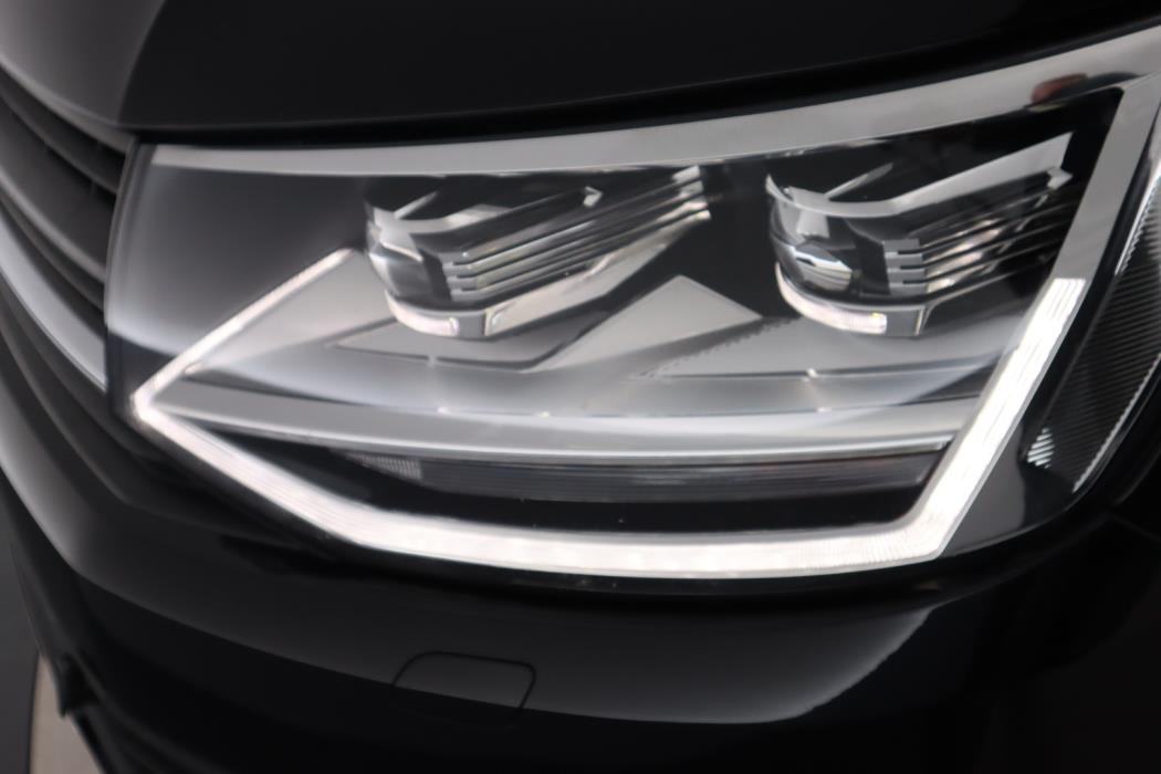 VOLKSWAGEN Transporter 2018