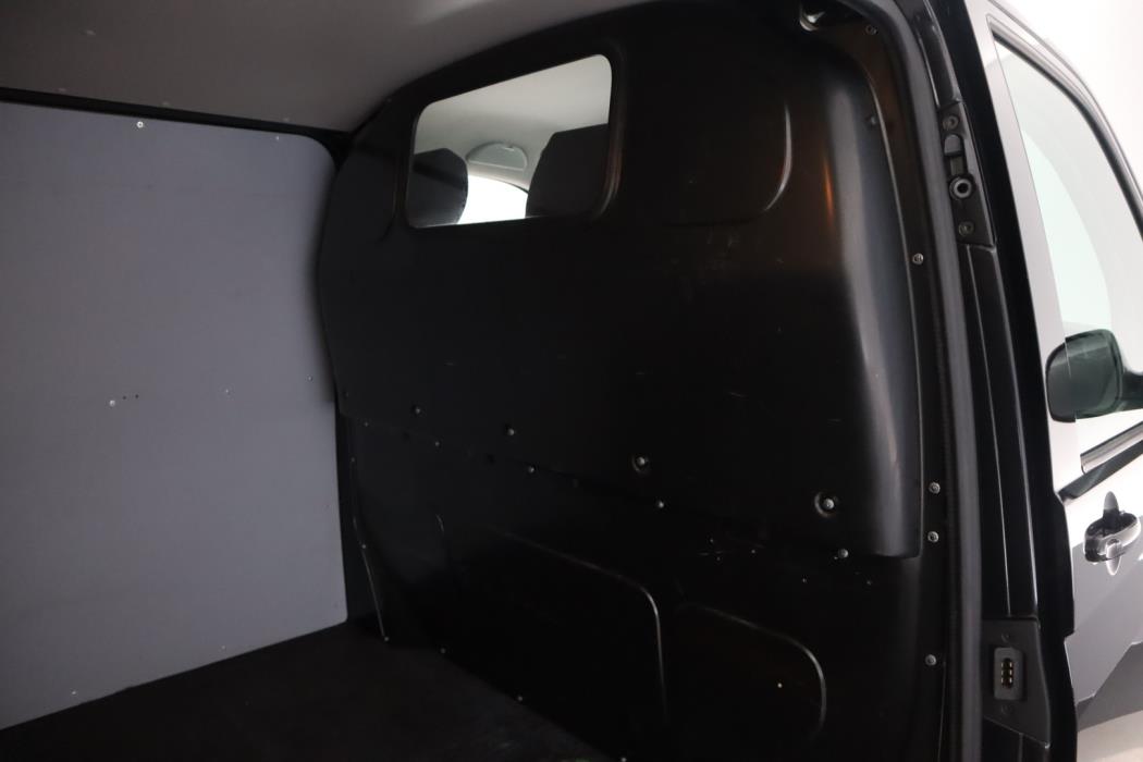 VOLKSWAGEN Transporter 2018