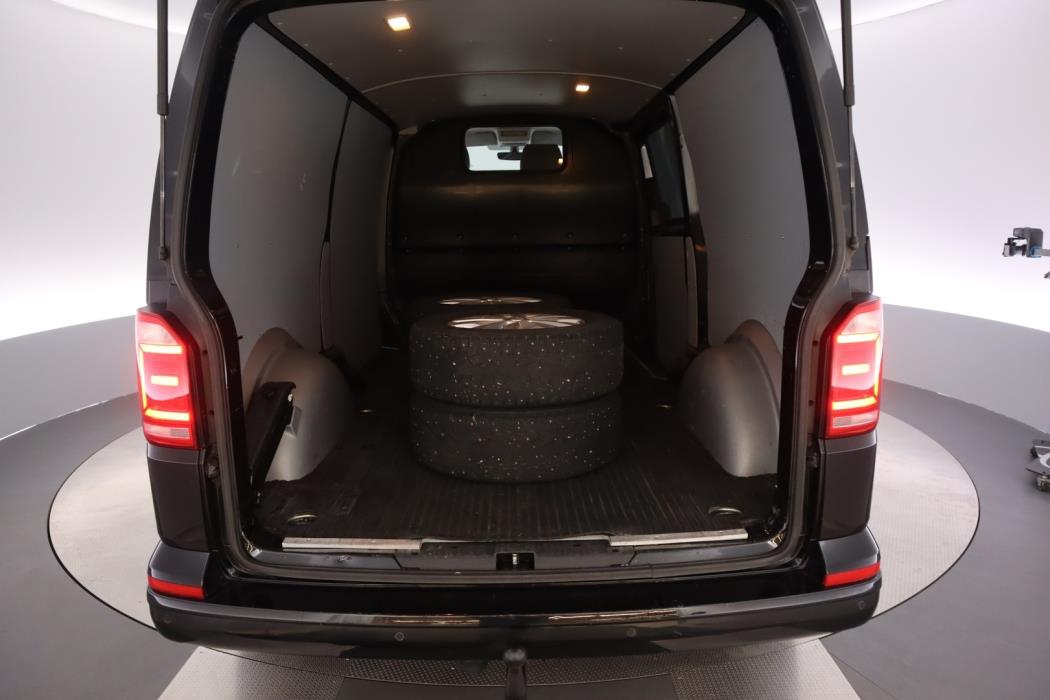 VOLKSWAGEN Transporter 2018