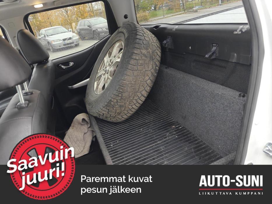 NISSAN Navara 2016