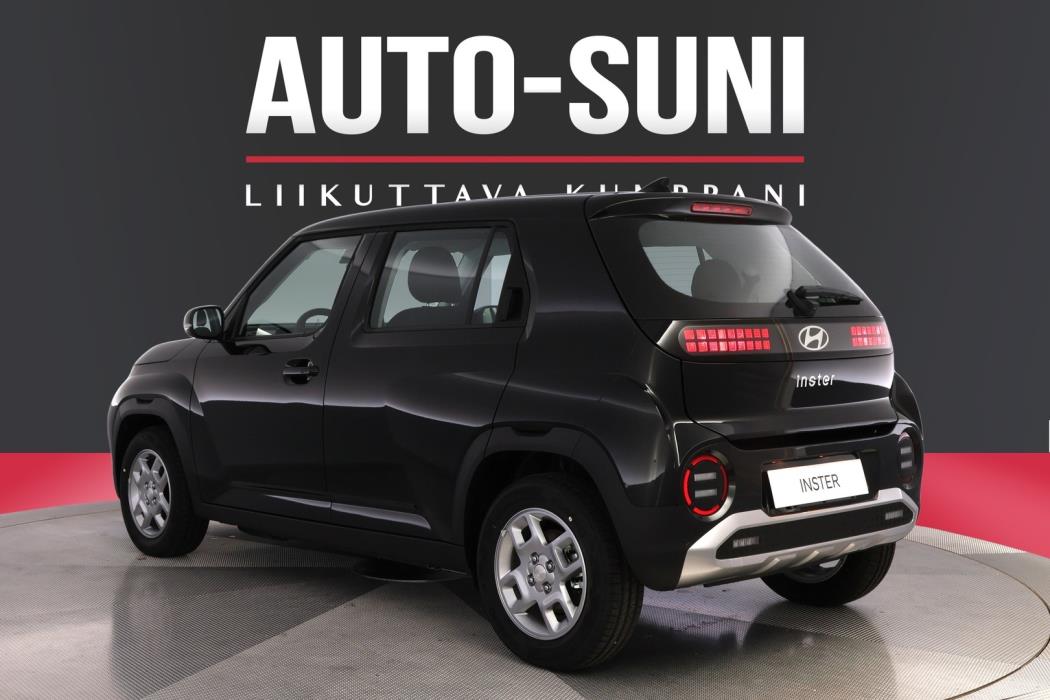 HYUNDAI INSTER 2025