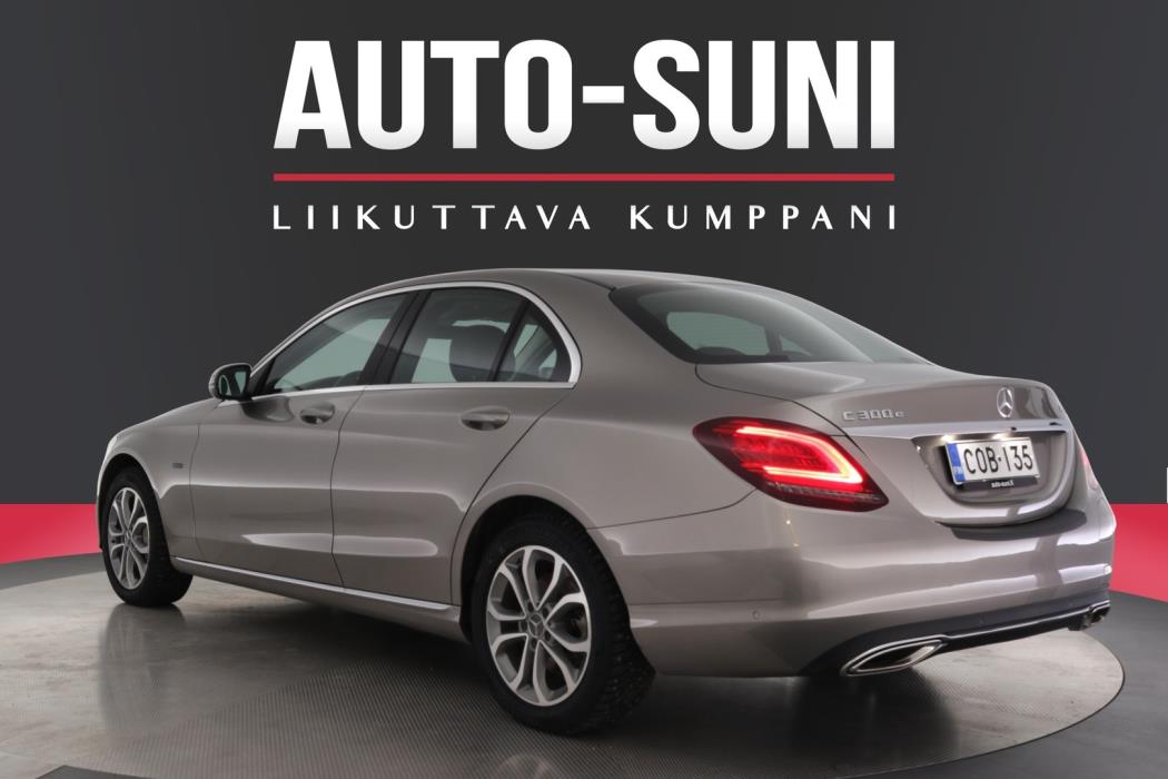 MERCEDES-BENZ C 2020