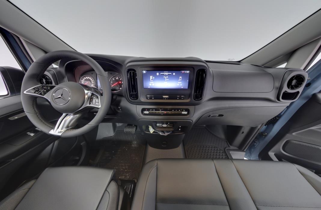 MERCEDES-BENZ Vito 2025