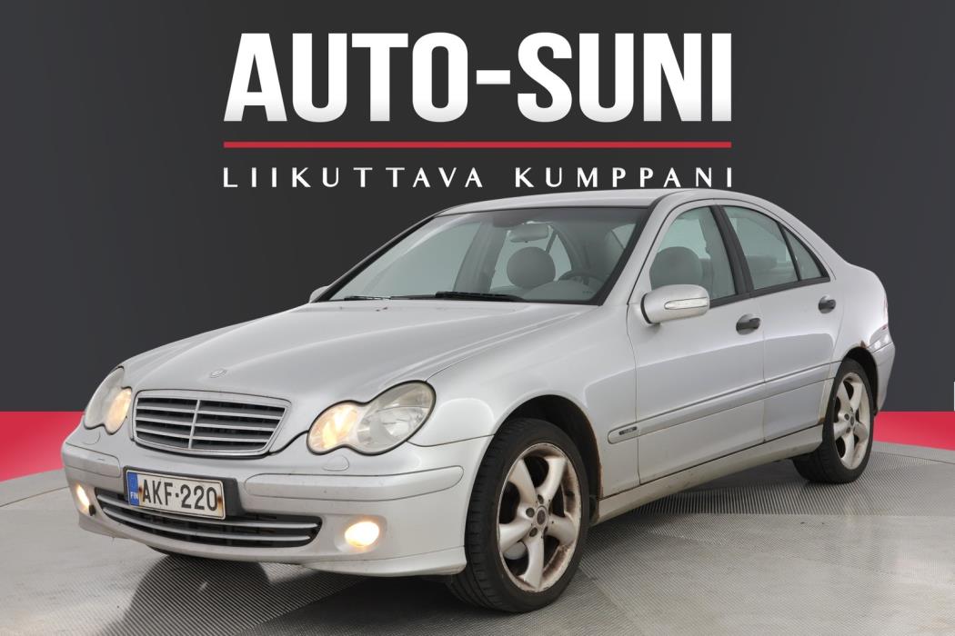 MERCEDES-BENZ C 2004