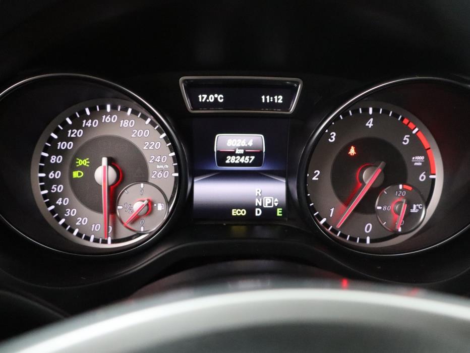 MERCEDES-BENZ CLA 2013