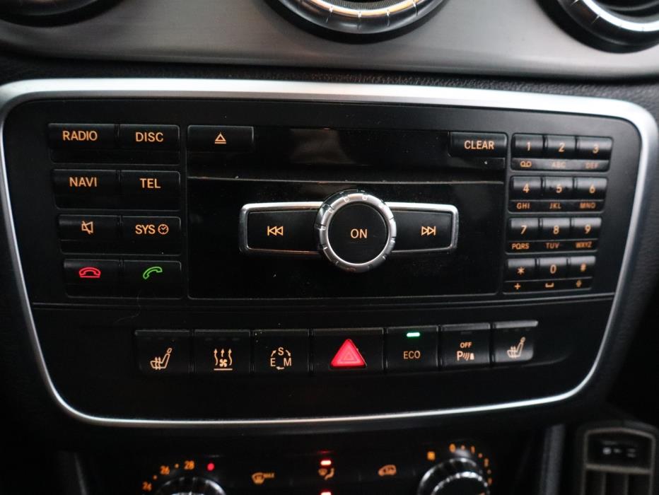 MERCEDES-BENZ CLA 2013