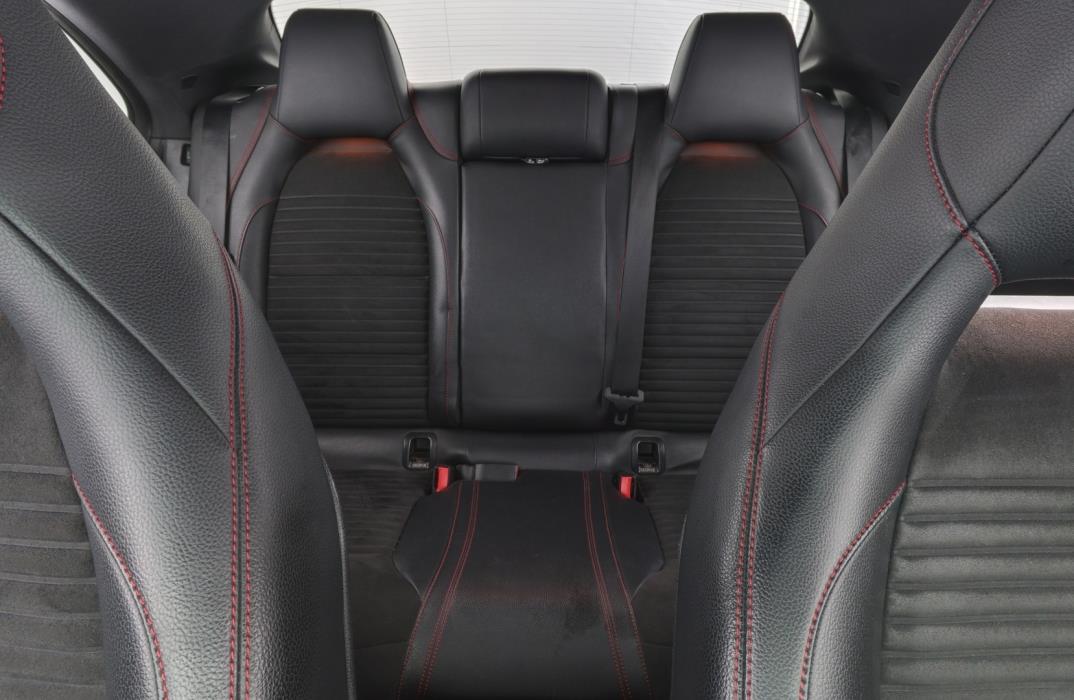 MERCEDES-BENZ CLA 2013