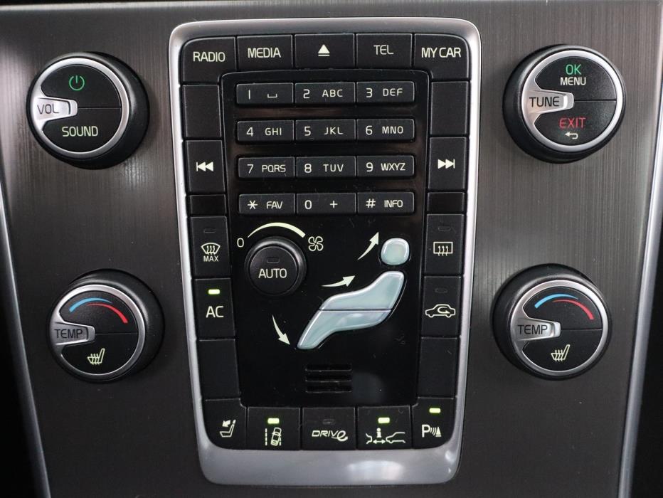 VOLVO S60 2011