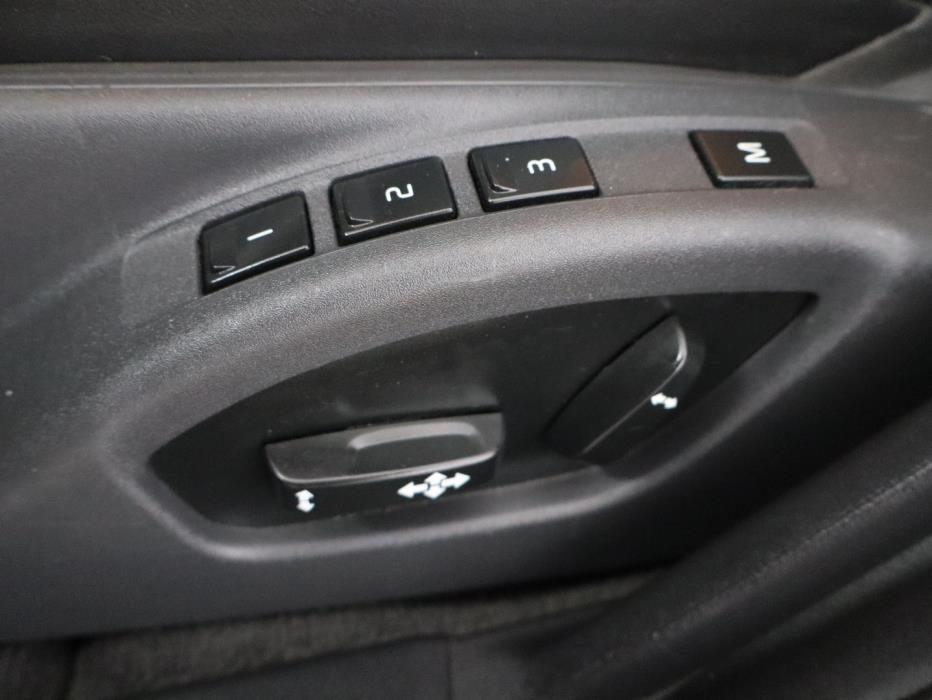 VOLVO S60 2011