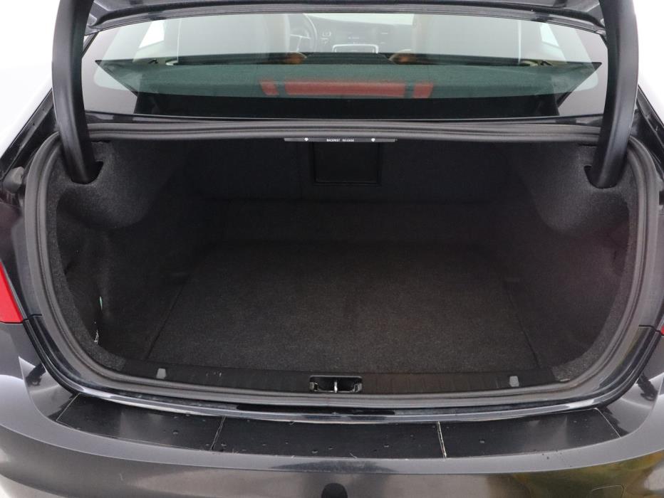 VOLVO S60 2011