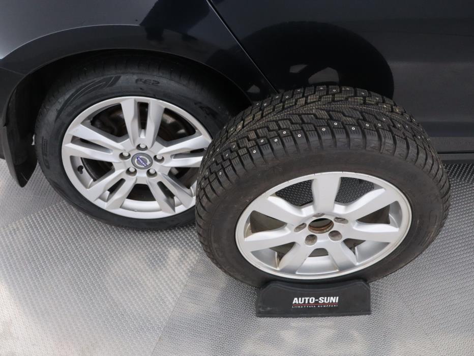 VOLVO S60 2011