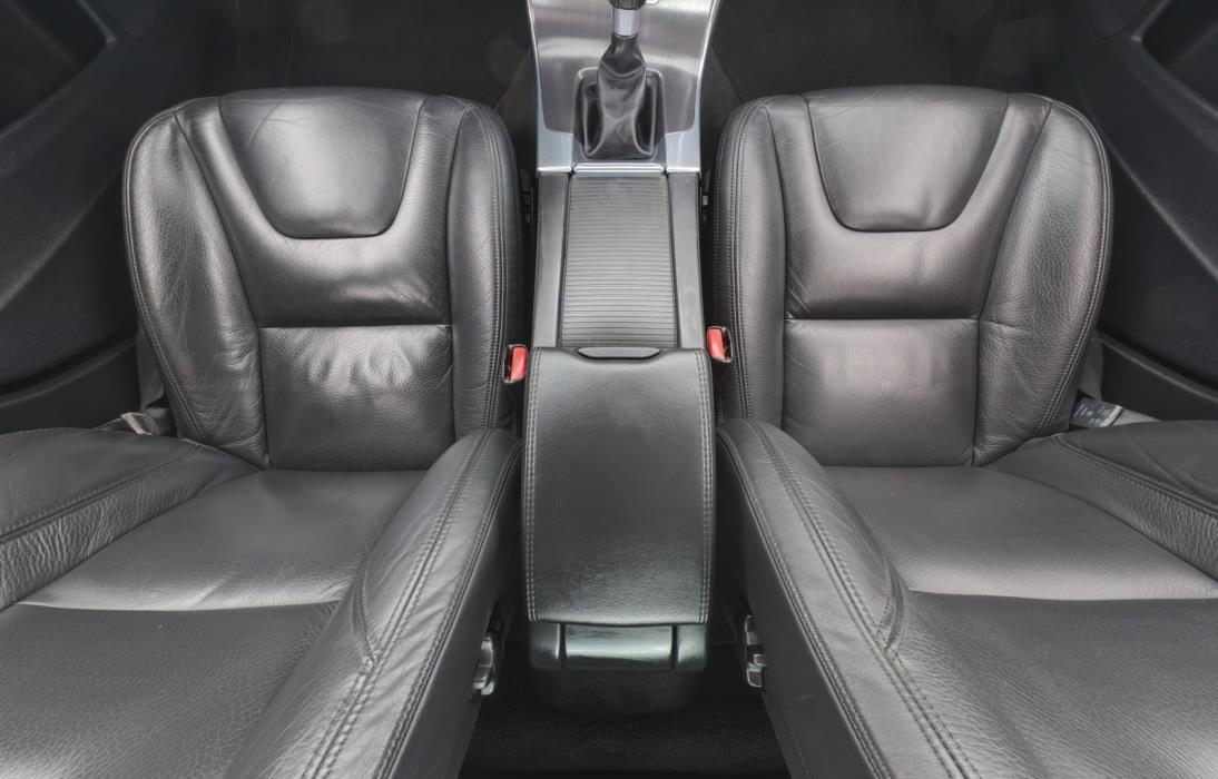 VOLVO S60 2011