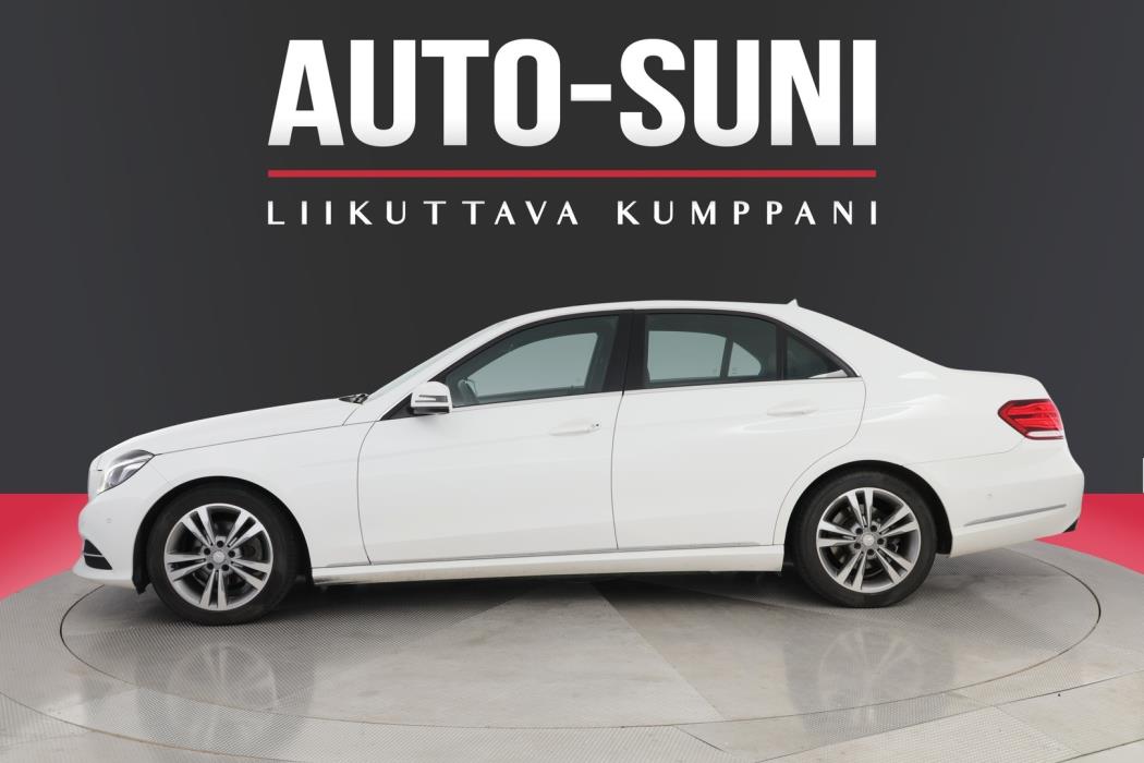 MERCEDES-BENZ E 2015