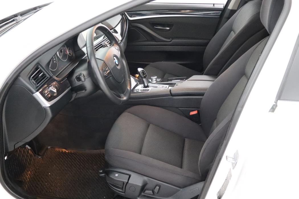 BMW 520 2013